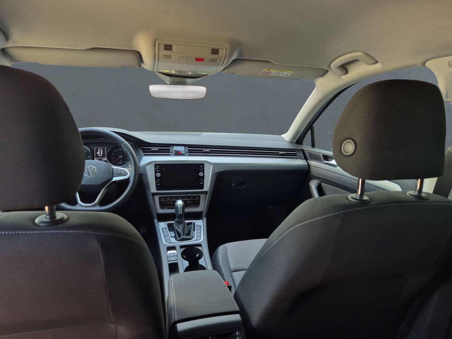 Volkswagen Passat Variant Conceptline 2.0 TDI - Samsaru's Car Outlet