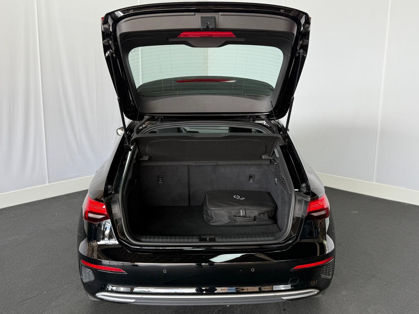 Audi A3 40 TFSI e advanced*LED*PDC*CARPLAY*TÜV NEU*