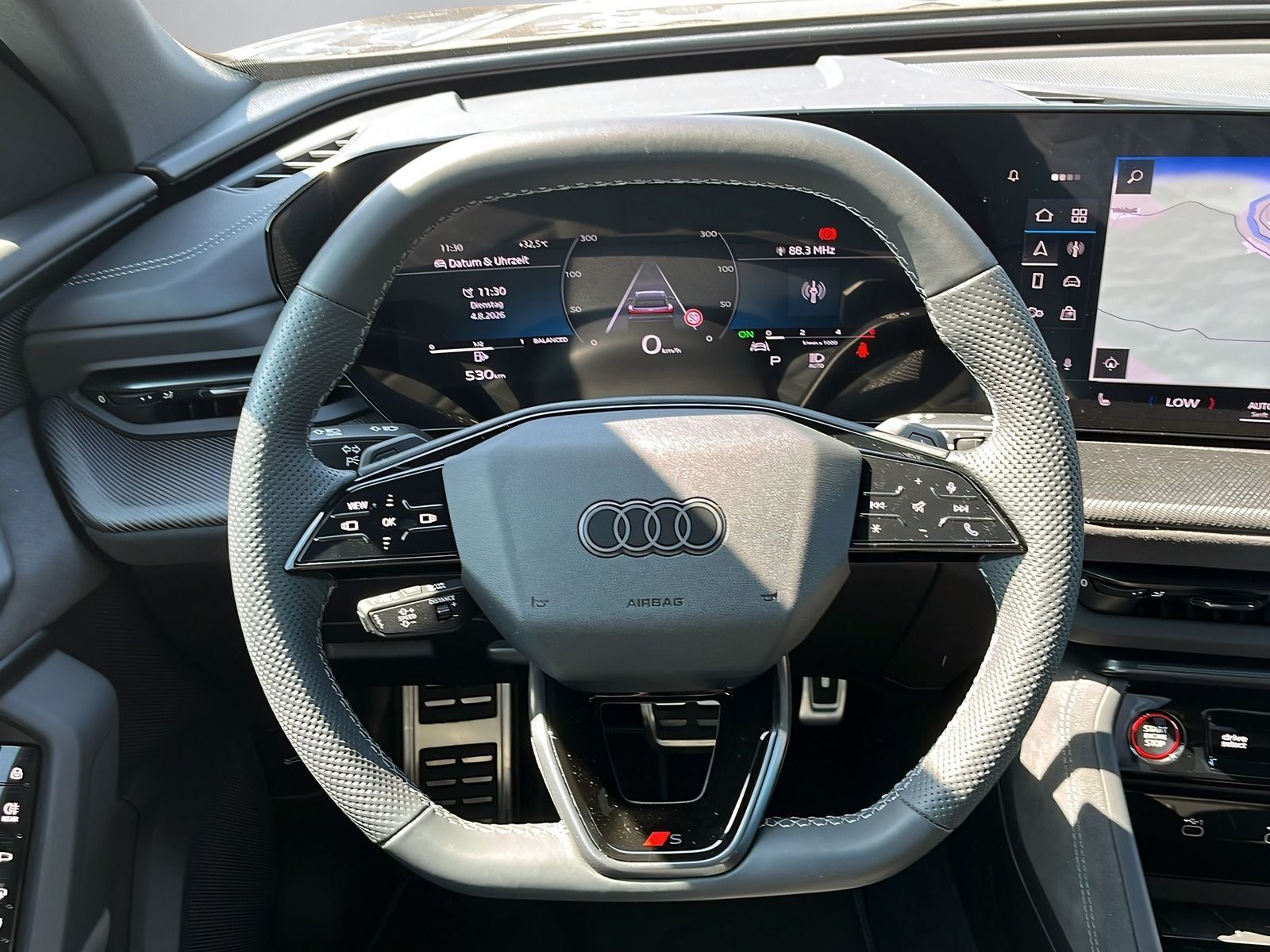 Audi Q5 SUV TDI +S-LINE+AHK+KAMERA+ACC+MATRIX+