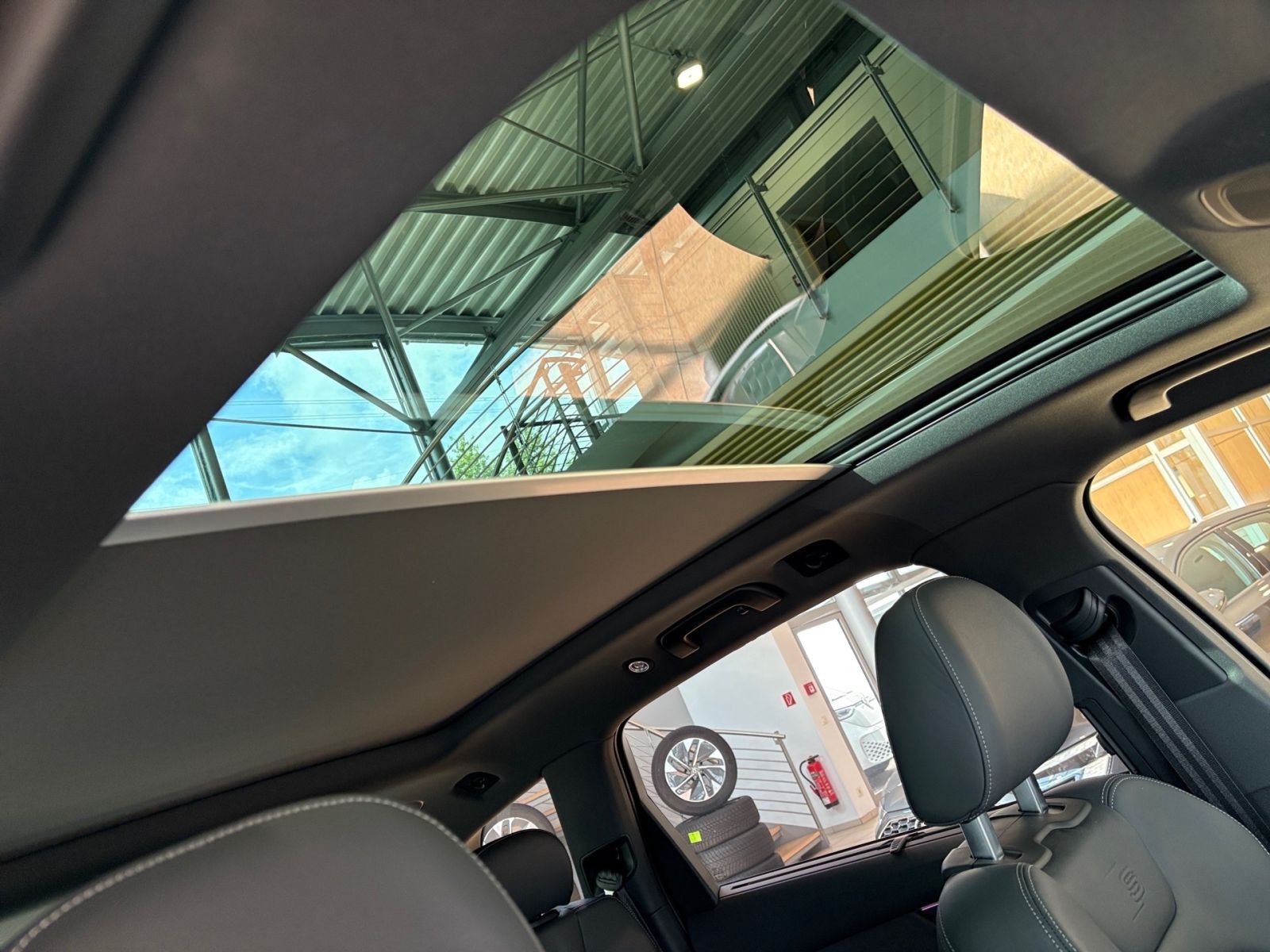 Audi Q7 50 TDI quattro S-LINE MATRIX LED+PANO+AHK+HUD