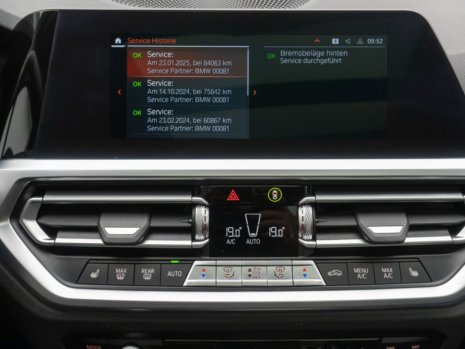 BMW 320d SportLine - Samsaru's Car Outlet