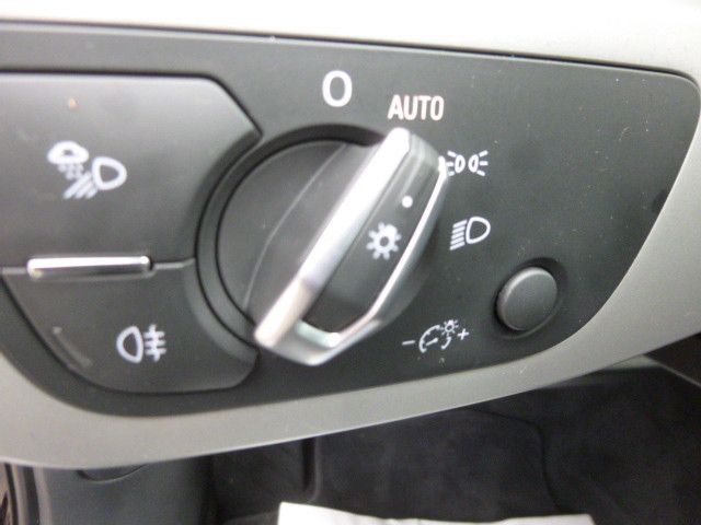 Audi A4 Avant 35 TFSI - Samsaru's Car Outlet