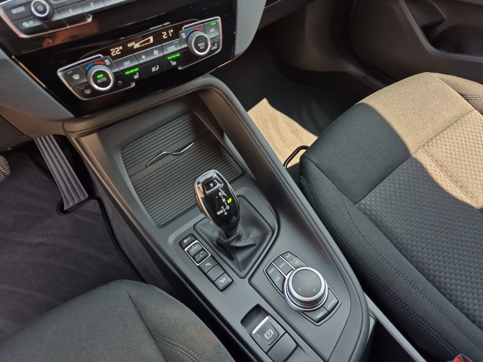 BMW X1 xDrive 25d - Samsaru's Car Outlet