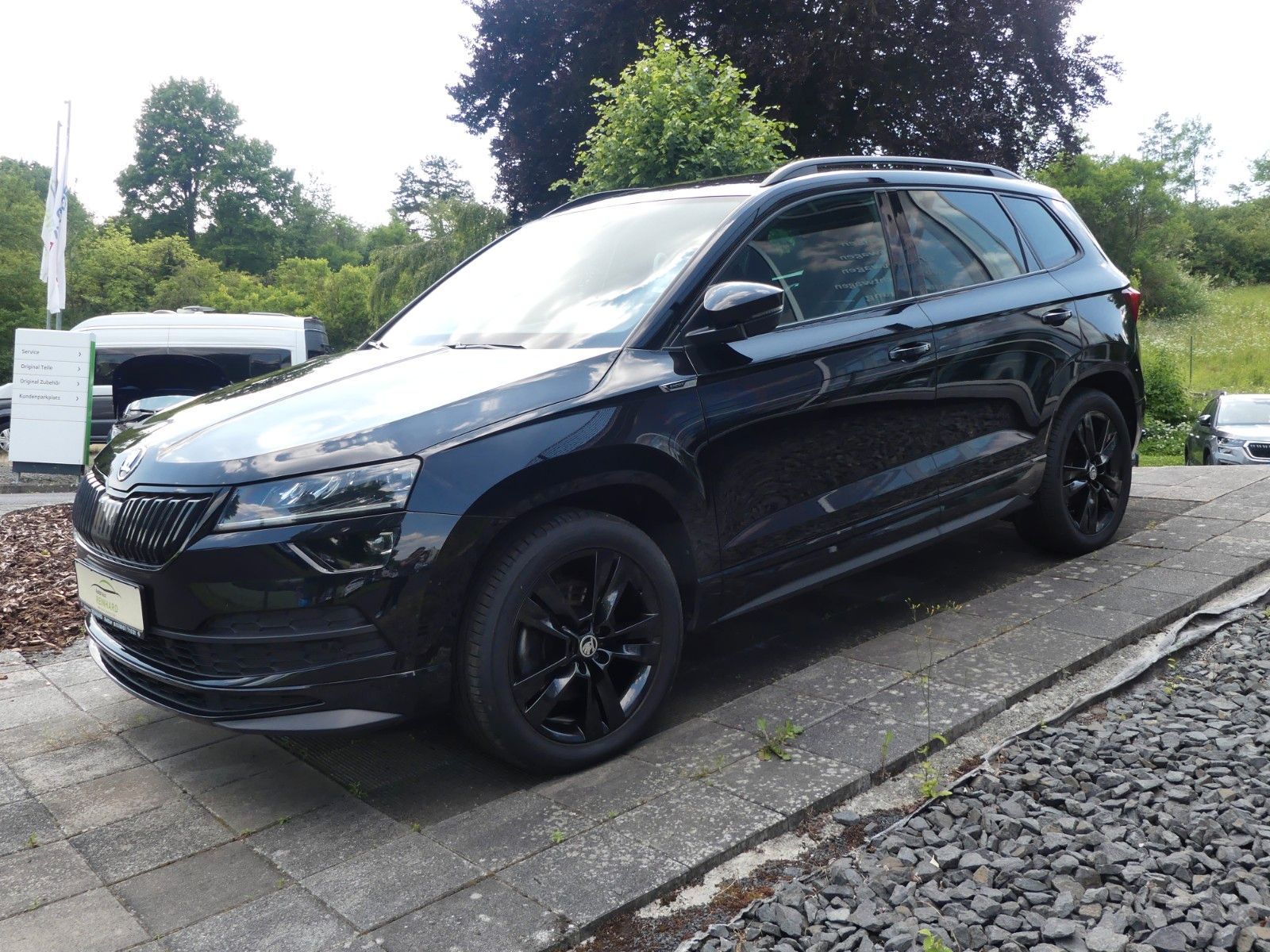 Skoda Karoq Sportline 4x4, Canton, LED, AHK, RF Kamera