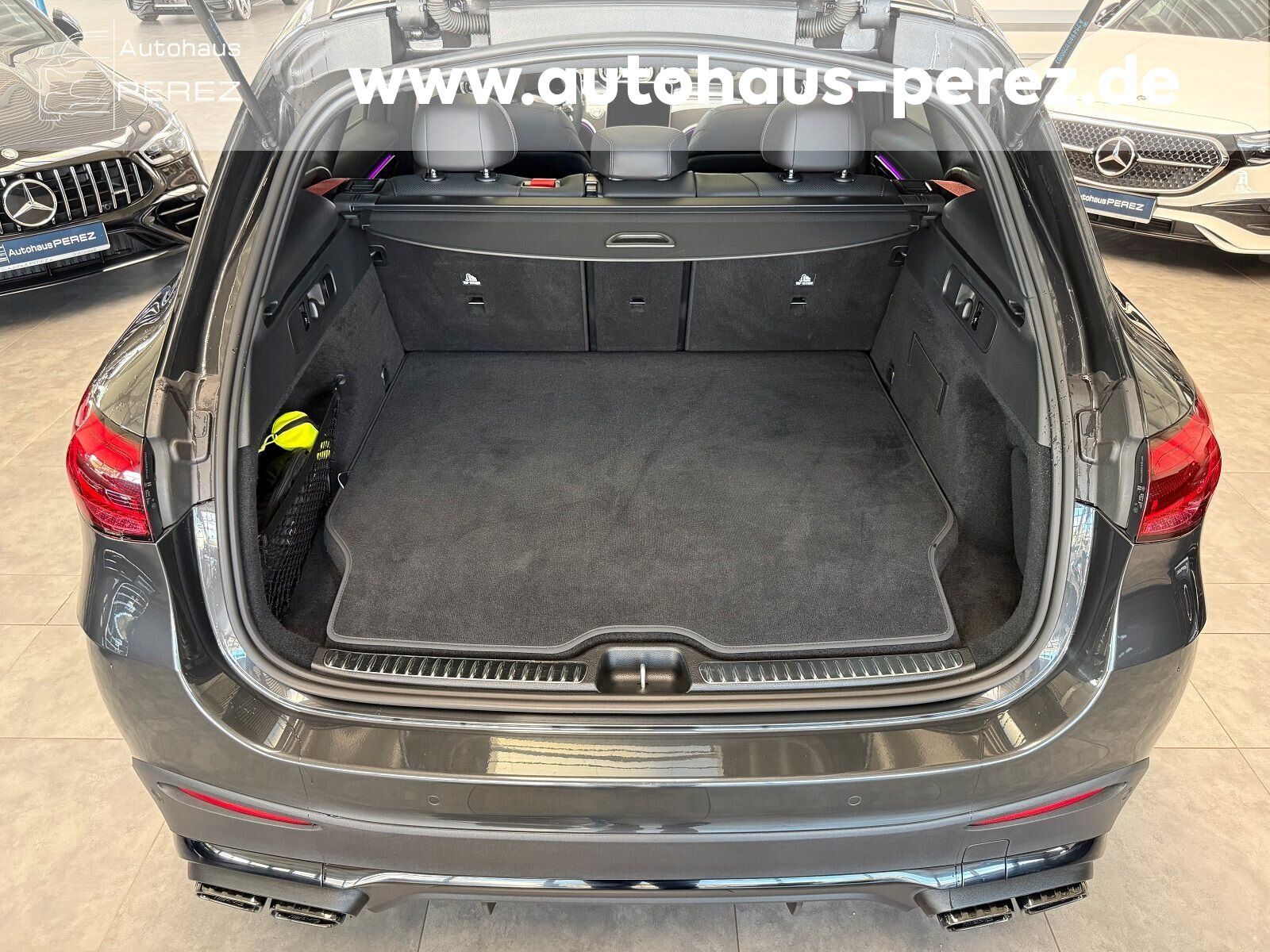 Mercedes-Benz GLC 63 AMG S E PERFORM 4M PREMIUM+ AHK- PANORAMA