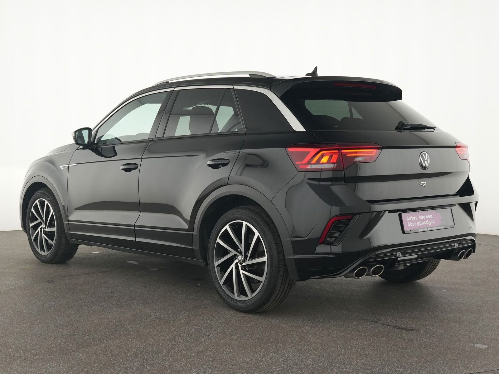 Volkswagen T-Roc R - Samsaru's Car Outlet