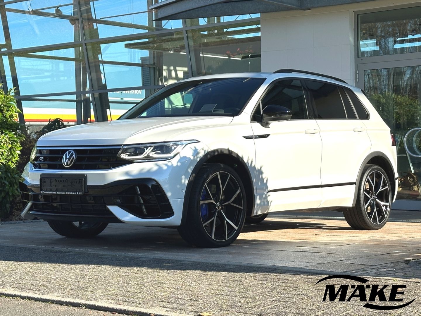 Volkswagen Tiguan R Black Style 2.0TSI DSG 4M DCC NAVI H&K