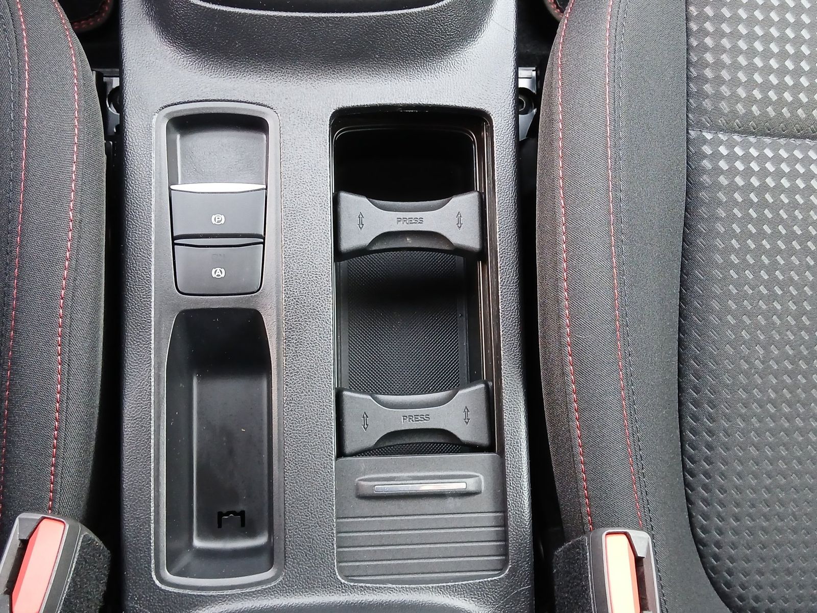 Ford Focus ST-Line X Turnier Aut.*AHK*ACC*HUD*KAM*NAV