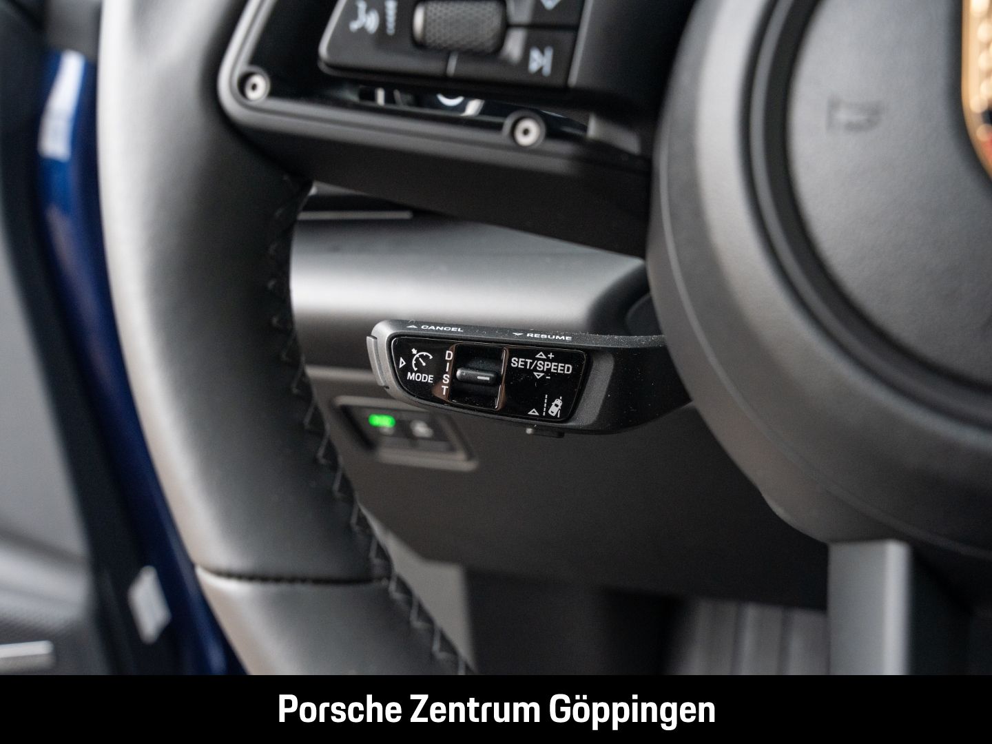 Porsche Macan 4 Luftfederung Panoramadach BOSE HA-Lenkun