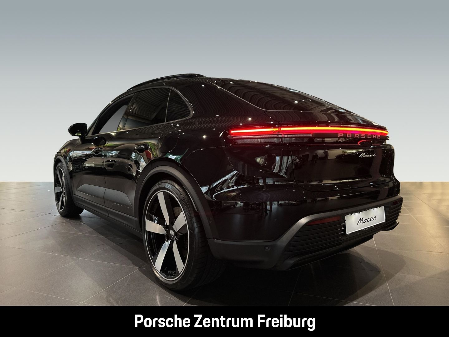Porsche Macan 4 BOSE LED-Matrix Surround-View Panorama