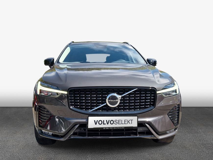Volvo XC60 B5 B AWD Plus Dark