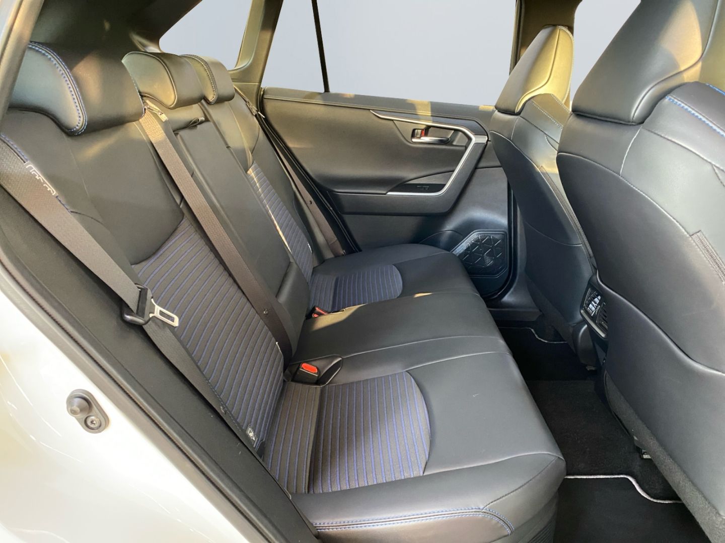 Toyota RAV 4 2.5 4x4 Hybrid Style Selection *360°*JBL*