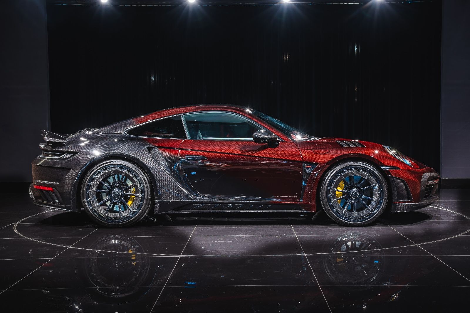 Porsche 911 (992) Turbo S Topcar +Full Carbon body 1of 7