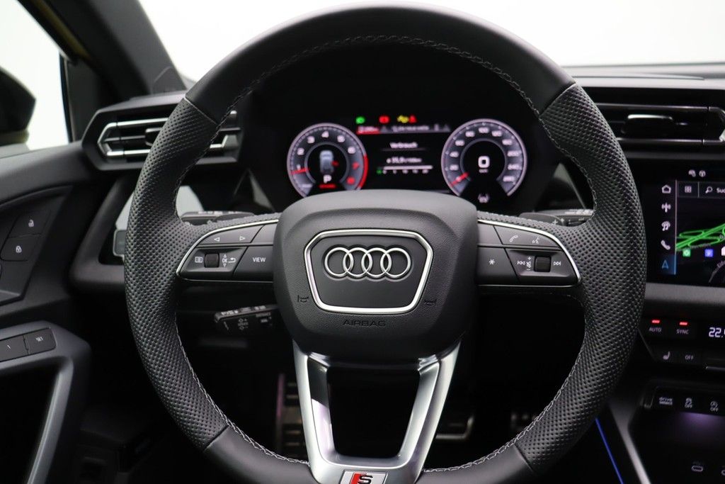 Audi A3 allstreet 35 TFSI S line Matrix Navi HuD