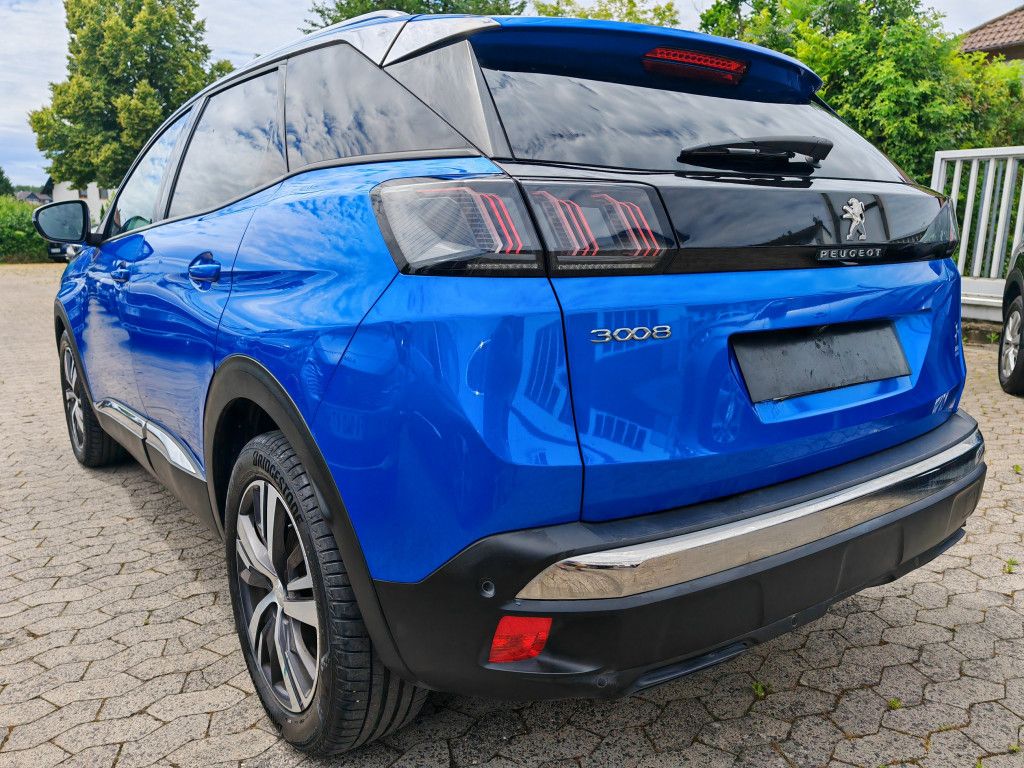 Peugeot 3008 PureTech EAT8 ALLURE PACK TOP - Samsaru's Car Outlet