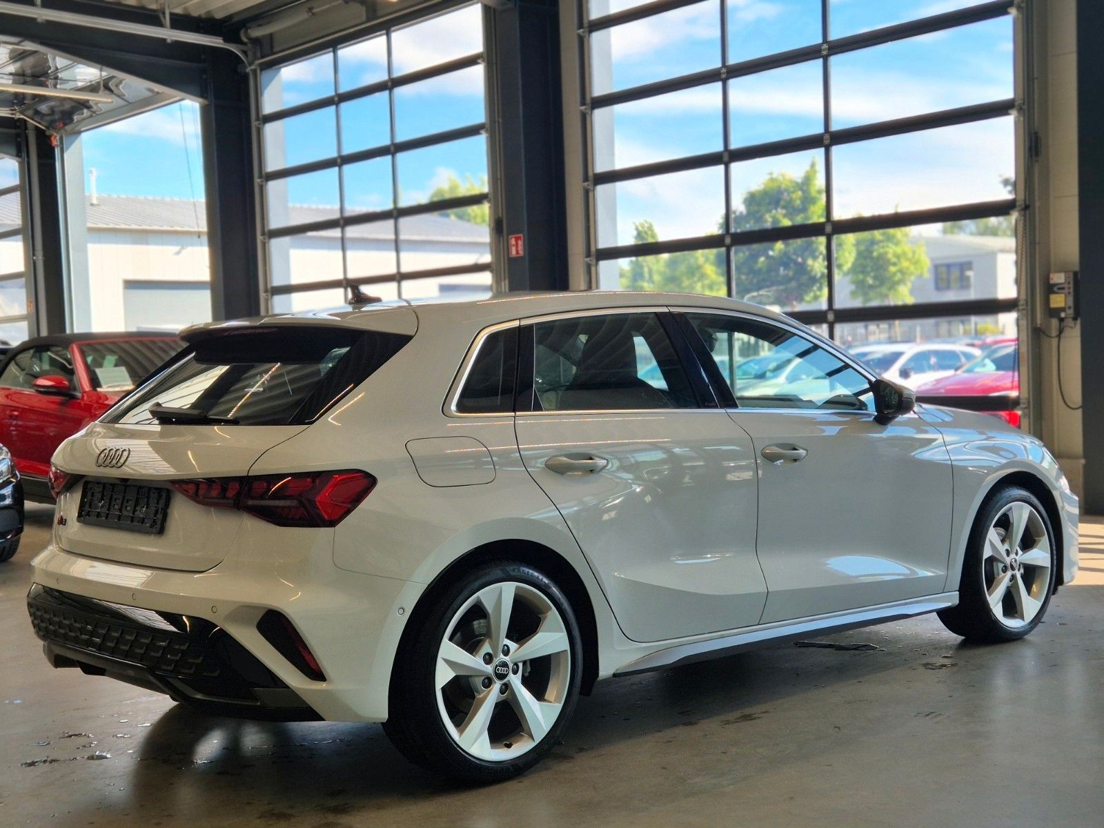 Audi A3 SPORTBACK 35 TDI S-LINE - Samsaru's Car Outlet