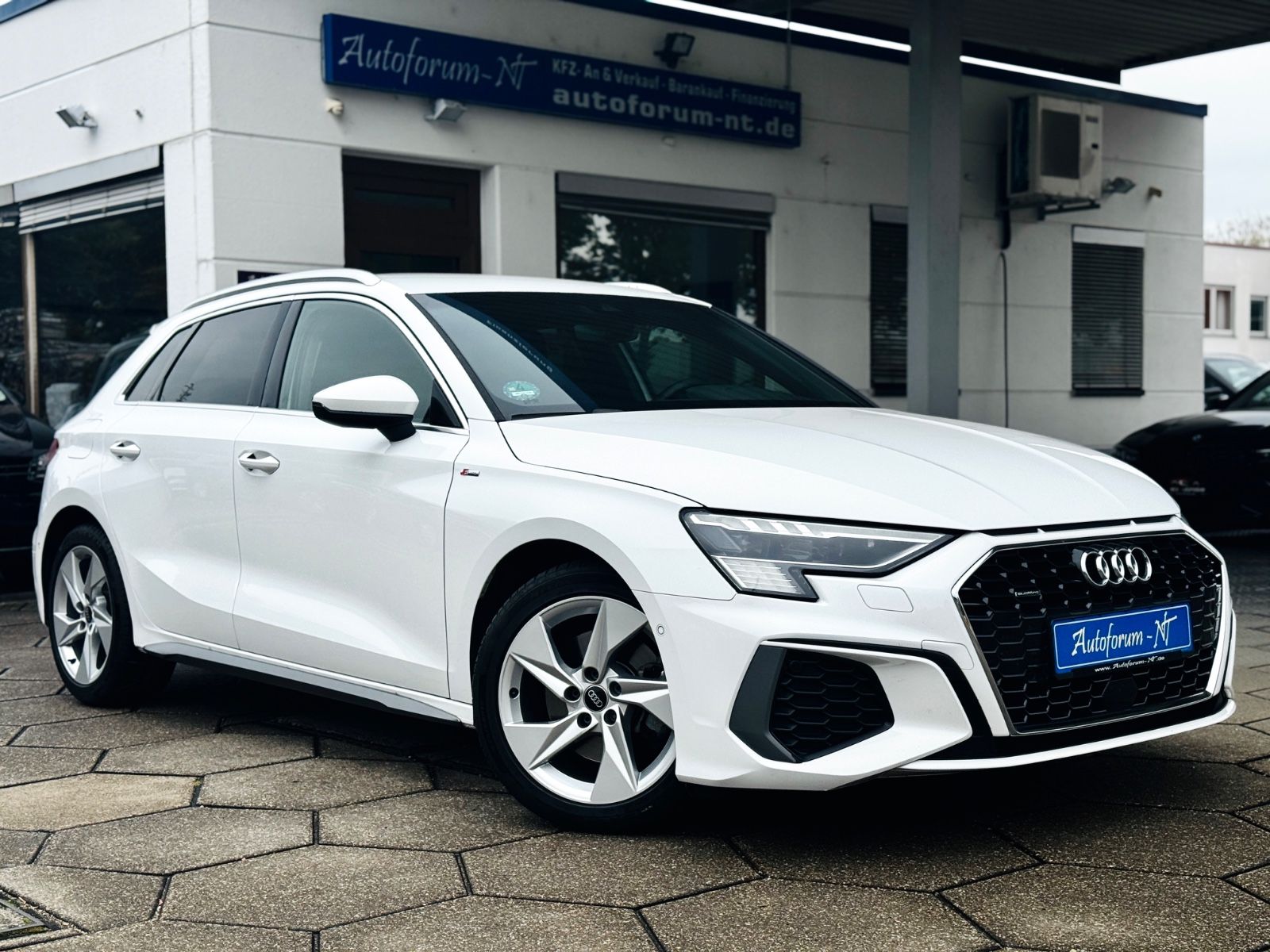 Audi A3 Sportback 40 TDI quattro S-LINE/ACC/MATRIX