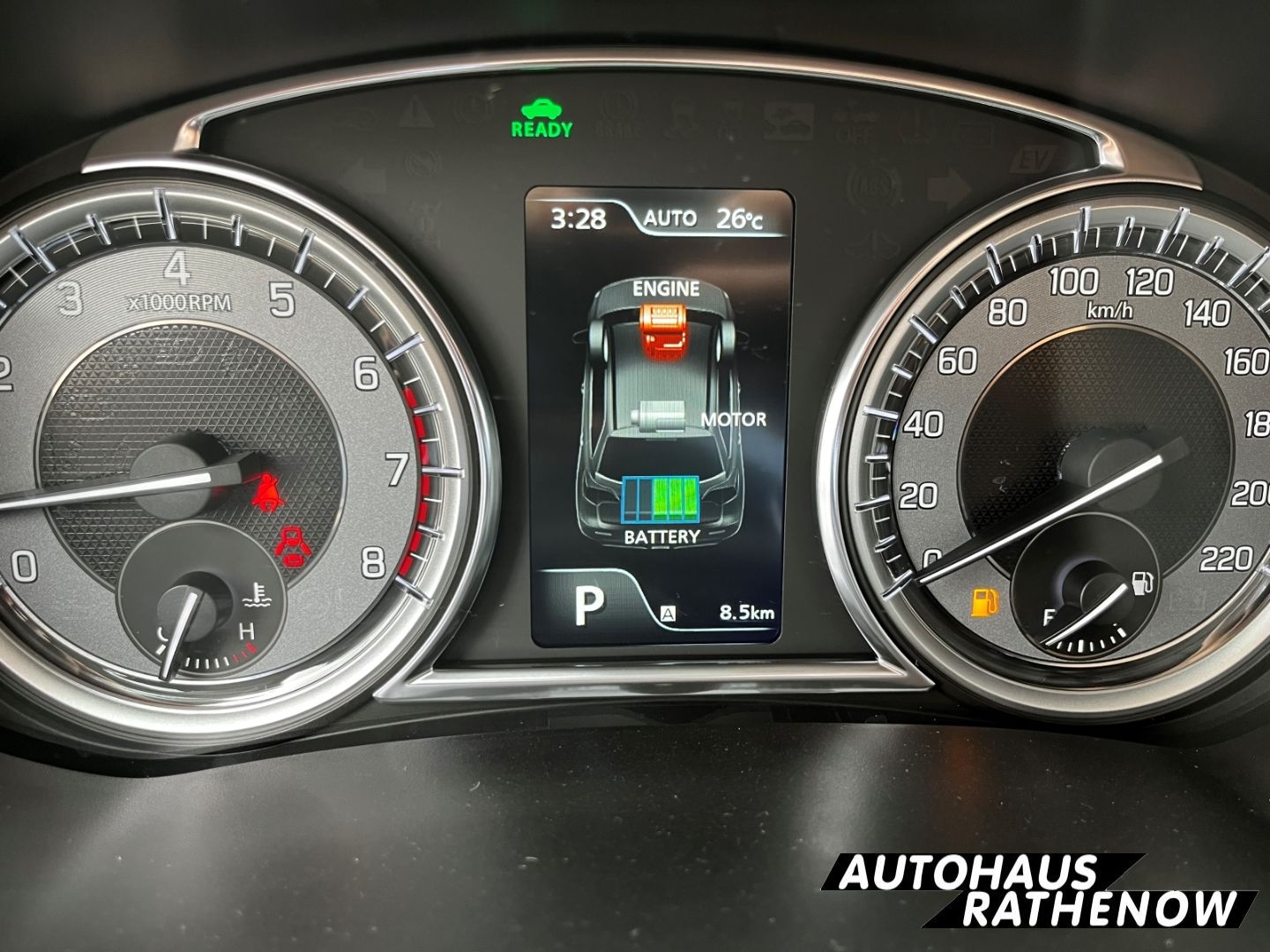 Suzuki Vitara 1.5 Hybrid Comfort 4x4 Allrad - Samsaru's Car Outlet