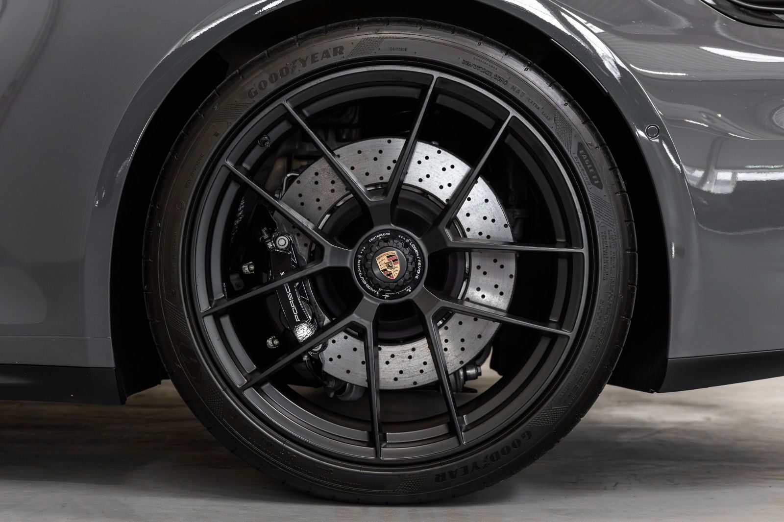 Porsche TARGA 4 GTS 911*T-Hybrid*BOSE