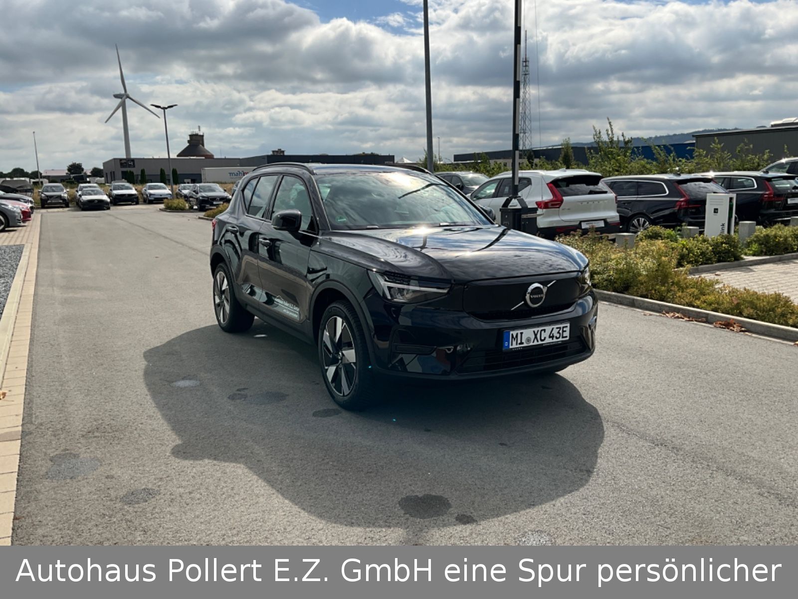 Volvo XC40 Pure Electric Plus