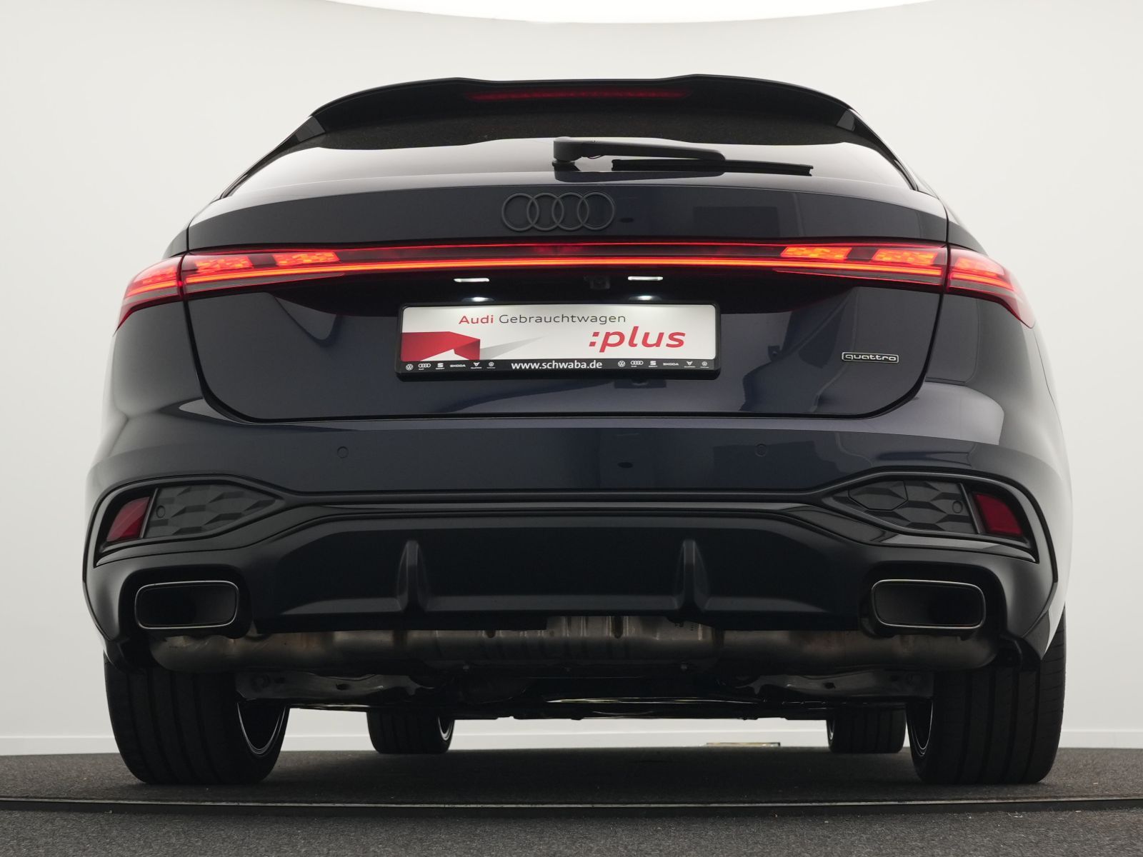 Audi A5 Avant TFSI qu. 2x S line *AHK*PANO*HdUp*20''*