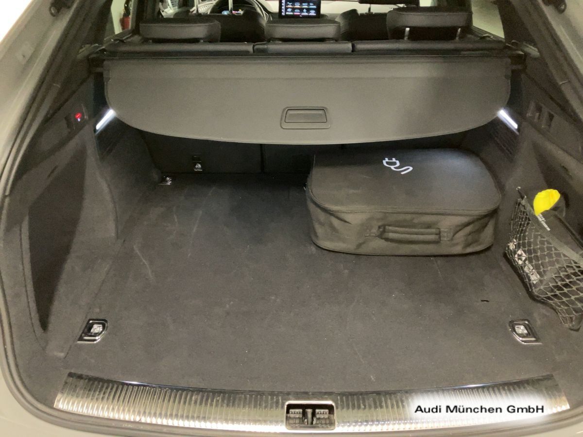Audi Q5 Sportback 50 TFSI e quattro S tronic S line - Samsaru's Car Outlet