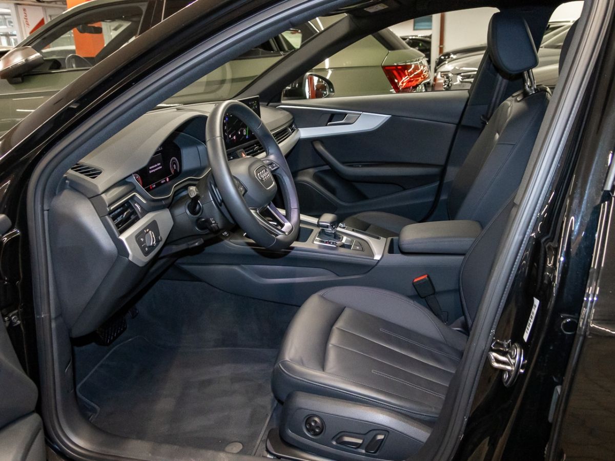 Audi A4 Avant 35 TFSI advanced - Samsaru's Car Outlet