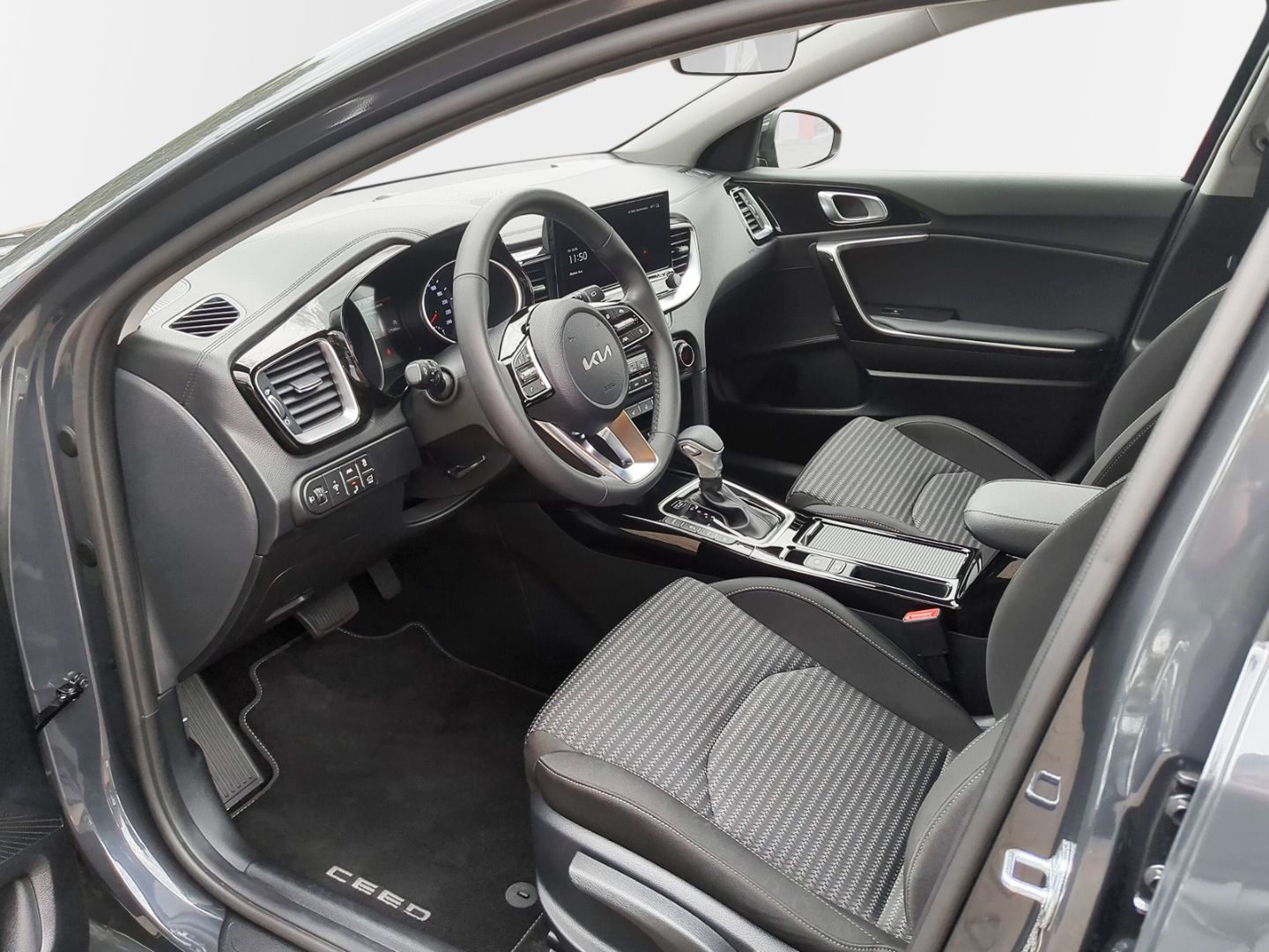 Kia Ceed SW 1.5 T-GDI Spirit - Samsaru's Car Outlet