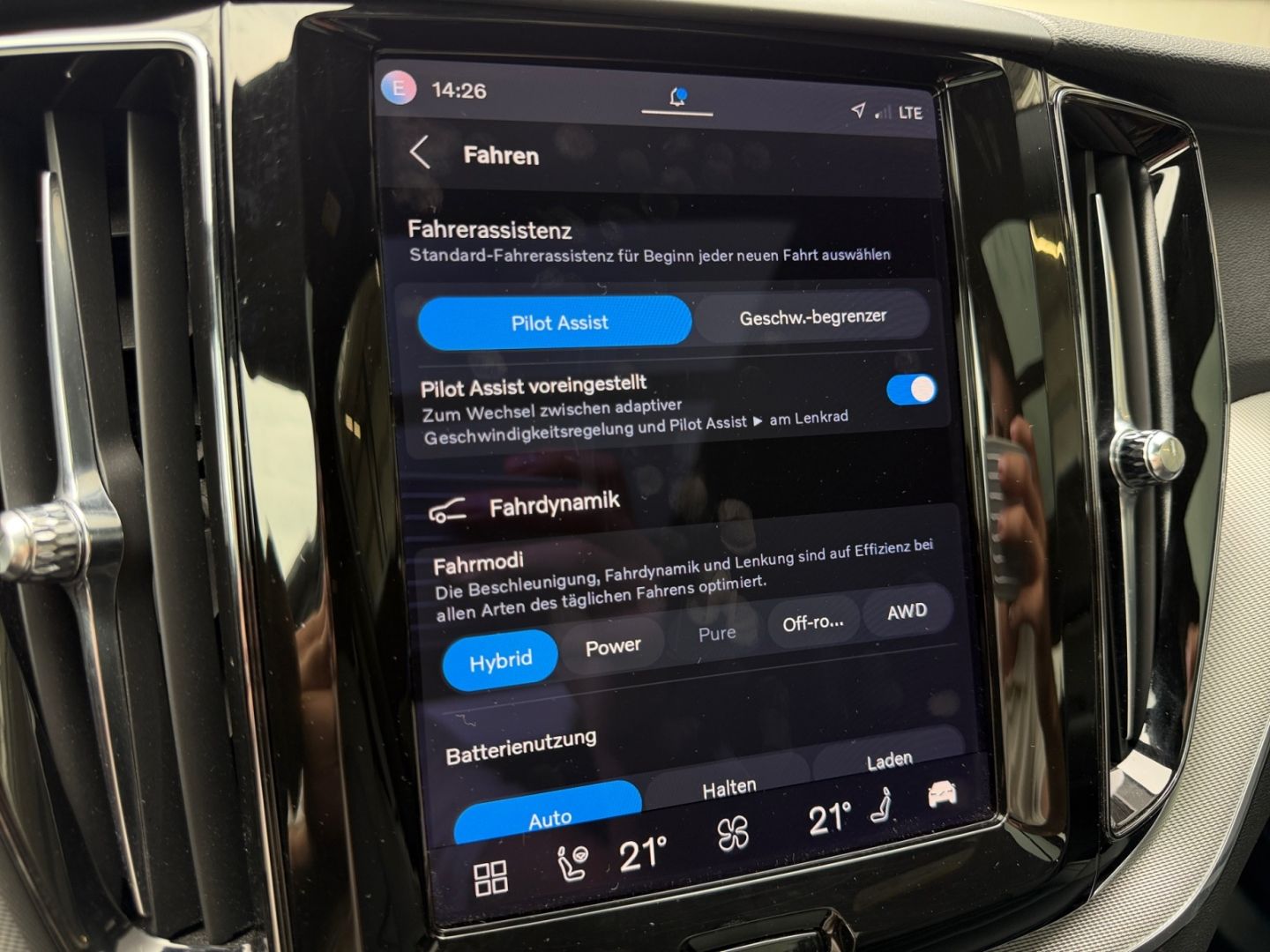 Volvo XC60 T8 R Design Recharge AWD Pano 360° Memory