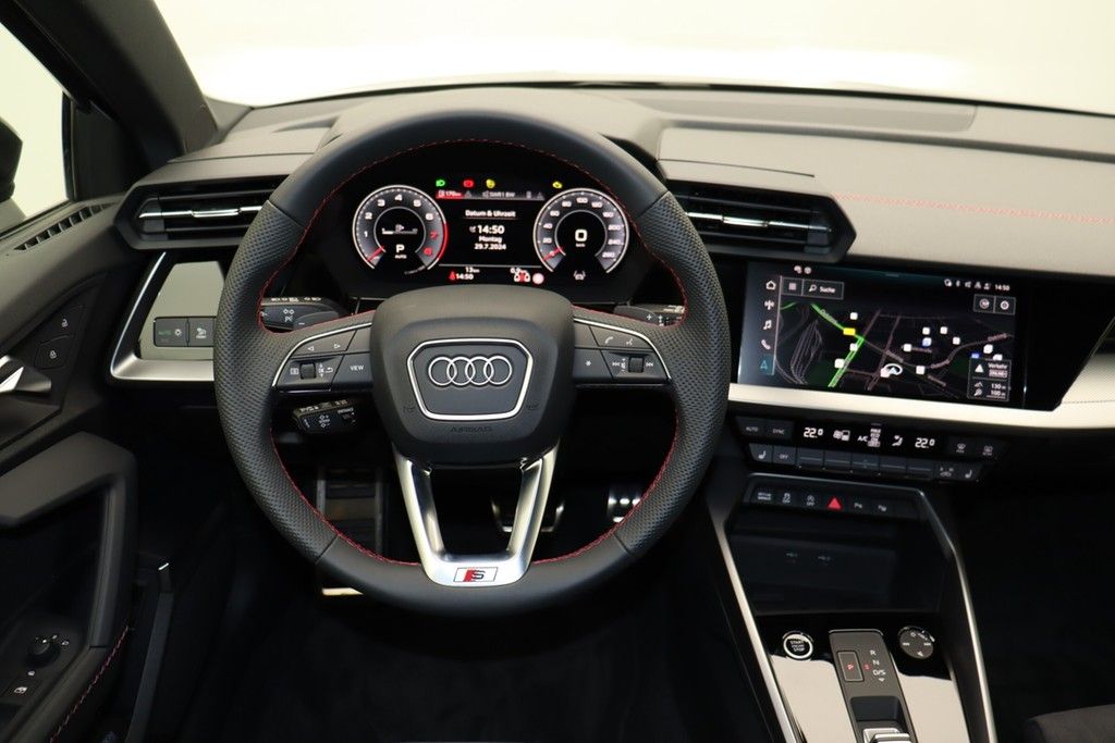 Audi A3 Sportback 35 TFSI S line - Samsaru's Car Outlet