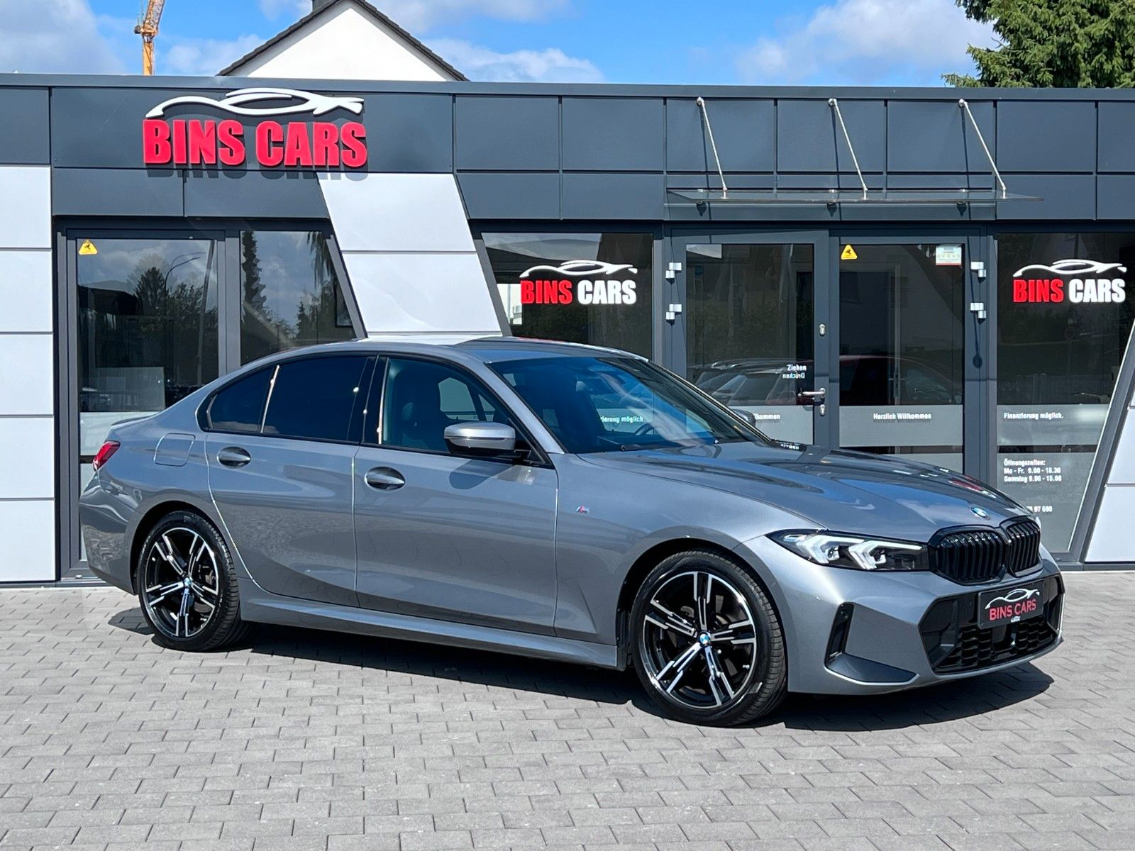 BMW 320d Lim xDrive M Sport - Samsaru's Car Outlet