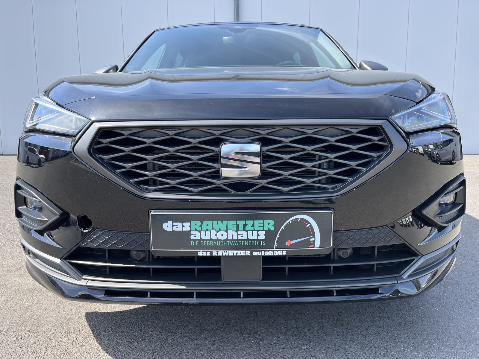 Seat Tarraco 1.5 TSI DSG FR AHK Navi ACC LED RFK 4xSH