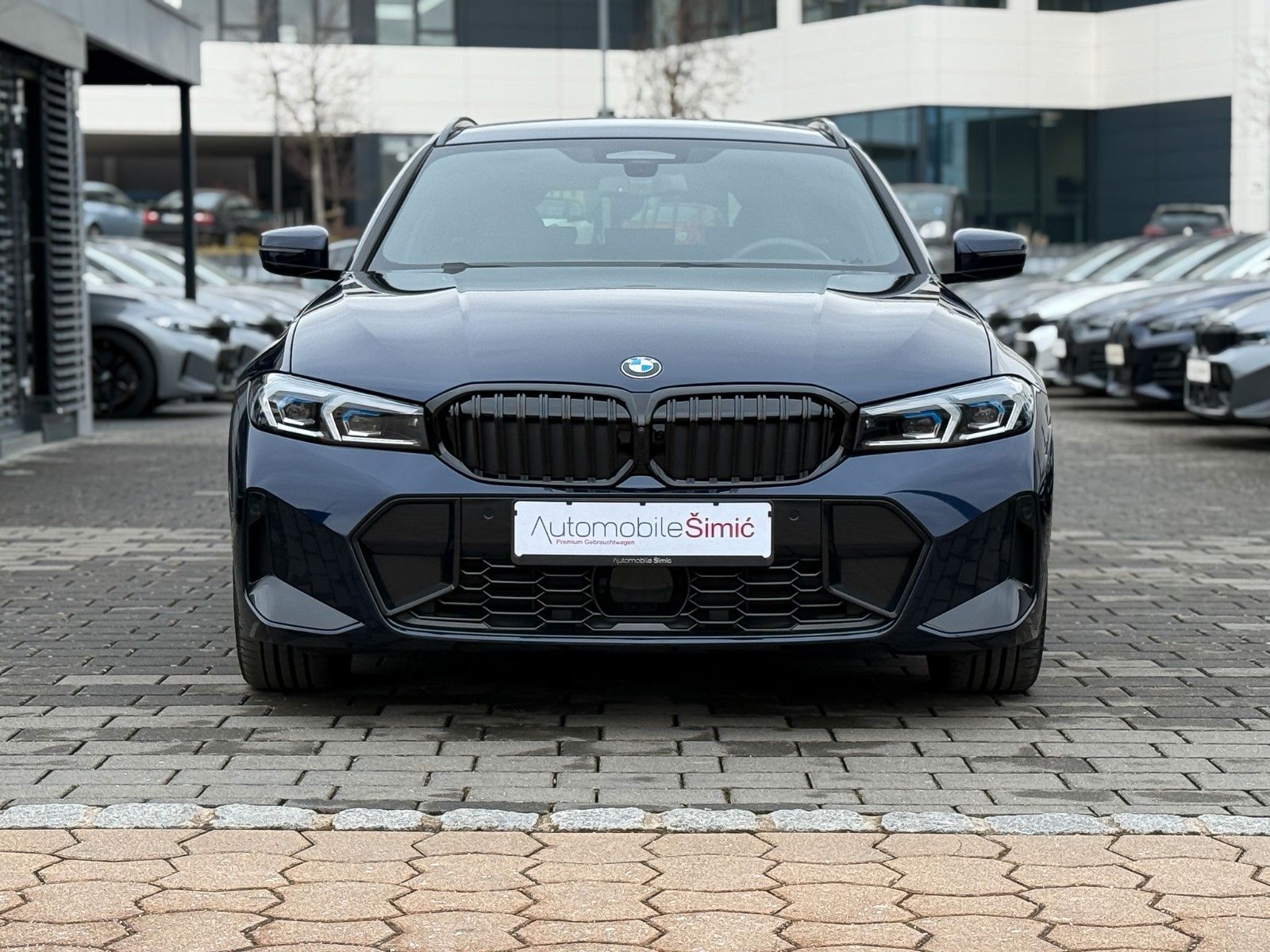 BMW 320d xD M Sport HuD AHK hifi StHzg 360° memory