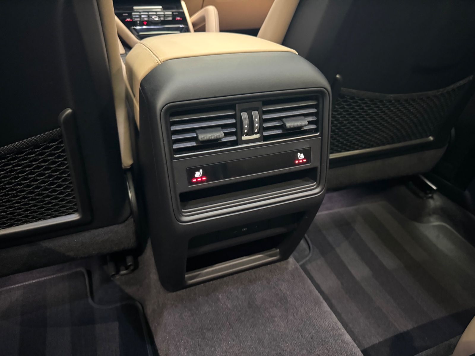 Porsche CAYENNE COUPE E-HYBRID FACELIFT INNO-DRIVE 21"