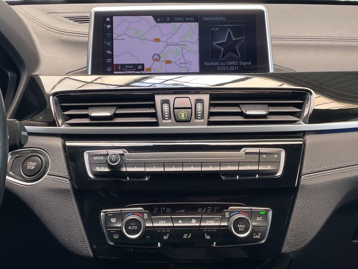 BMW X1 xDrive25e Sport Line - Samsaru's Car Outlet