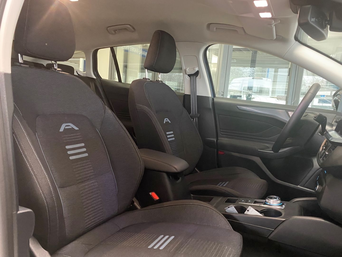 Ford Focus Turnier Active 1.5 EcoBlue Kamera I Headup