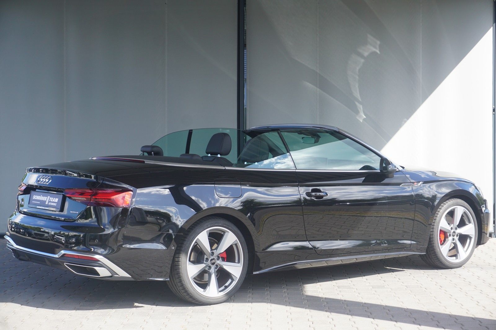 Audi A5 Cabriolet 40 TFSI quattro S line LaserAHK ACC