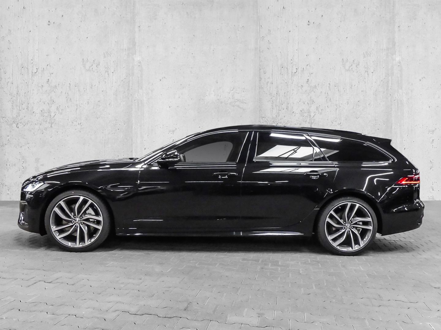 Jaguar XF Sportbrake R-Dynamic HSE AWD D200 Mild-Hybrid