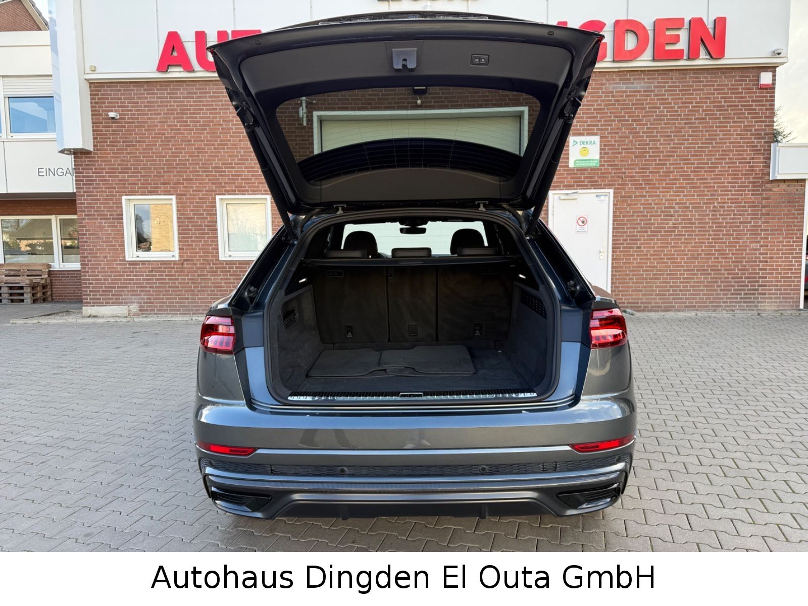 Audi Q8 50 TDI quattro S Line Competition Plus