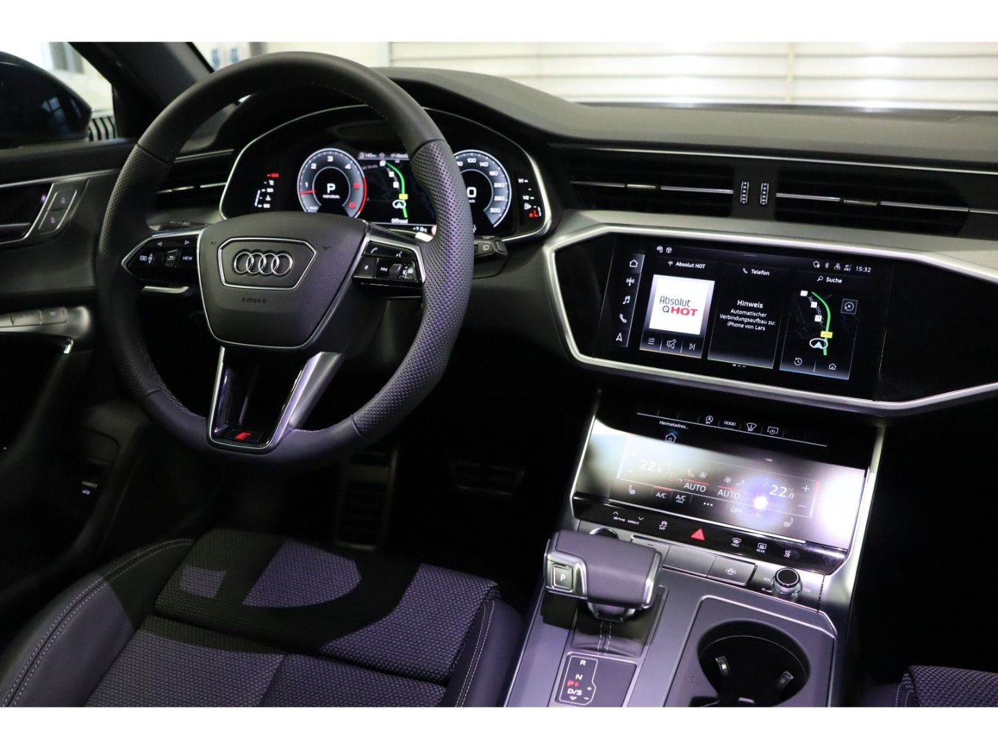 Audi A6 Avant 45 TDI quattro S line - Samsaru's Car Outlet