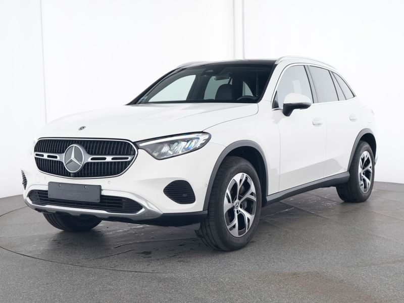 Mercedes-Benz GLC 300 e 4M Avantgarde - Samsaru's Car Outlet