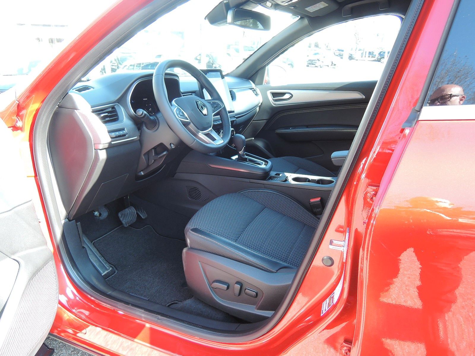 Renault Arkana Mild Hybrid - Samsaru's Car Outlet