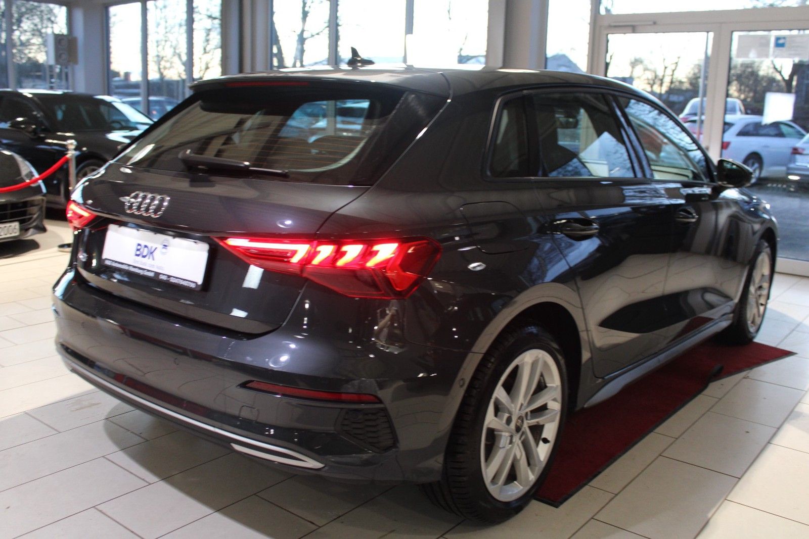 Audi A3 Sportback 35 TFSI advanced - Samsaru's Car Outlet