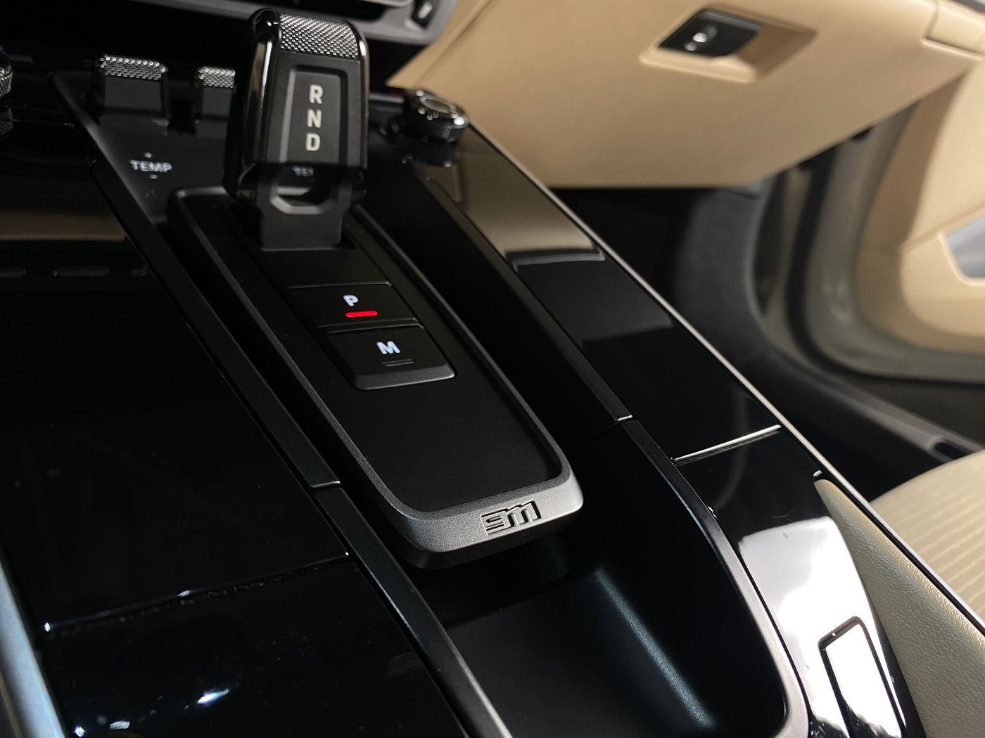 Porsche 992 (911) Carrera 4S | PCCB | ParkAssistent |