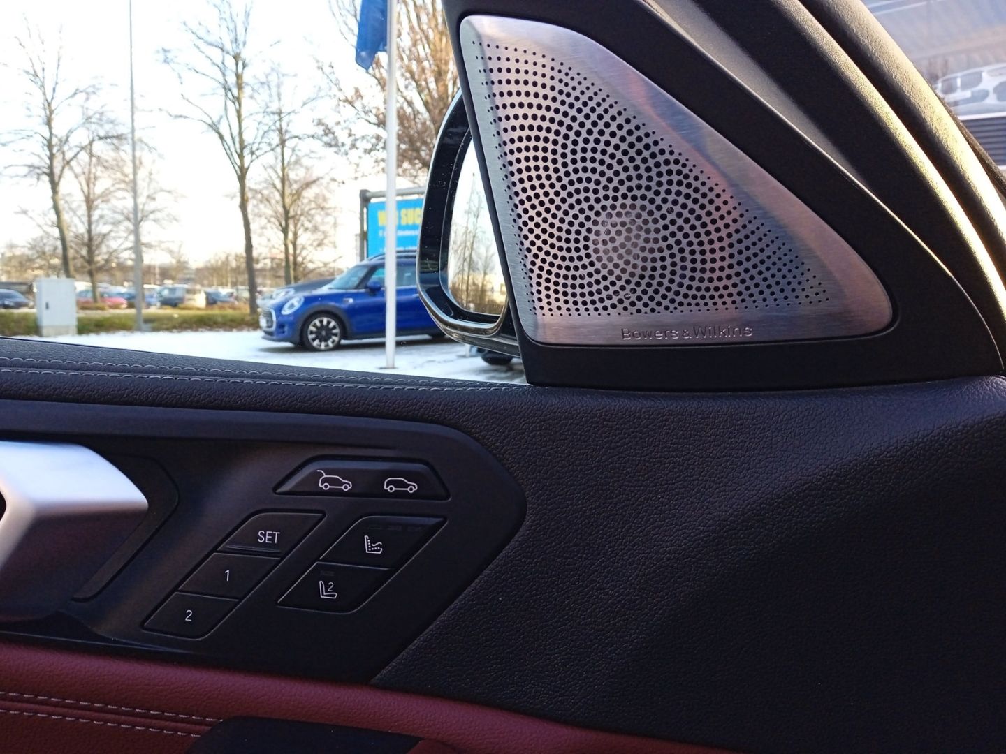 BMW X6 M50i Laserlicht HUD StandHZG AHK-klappbar TV