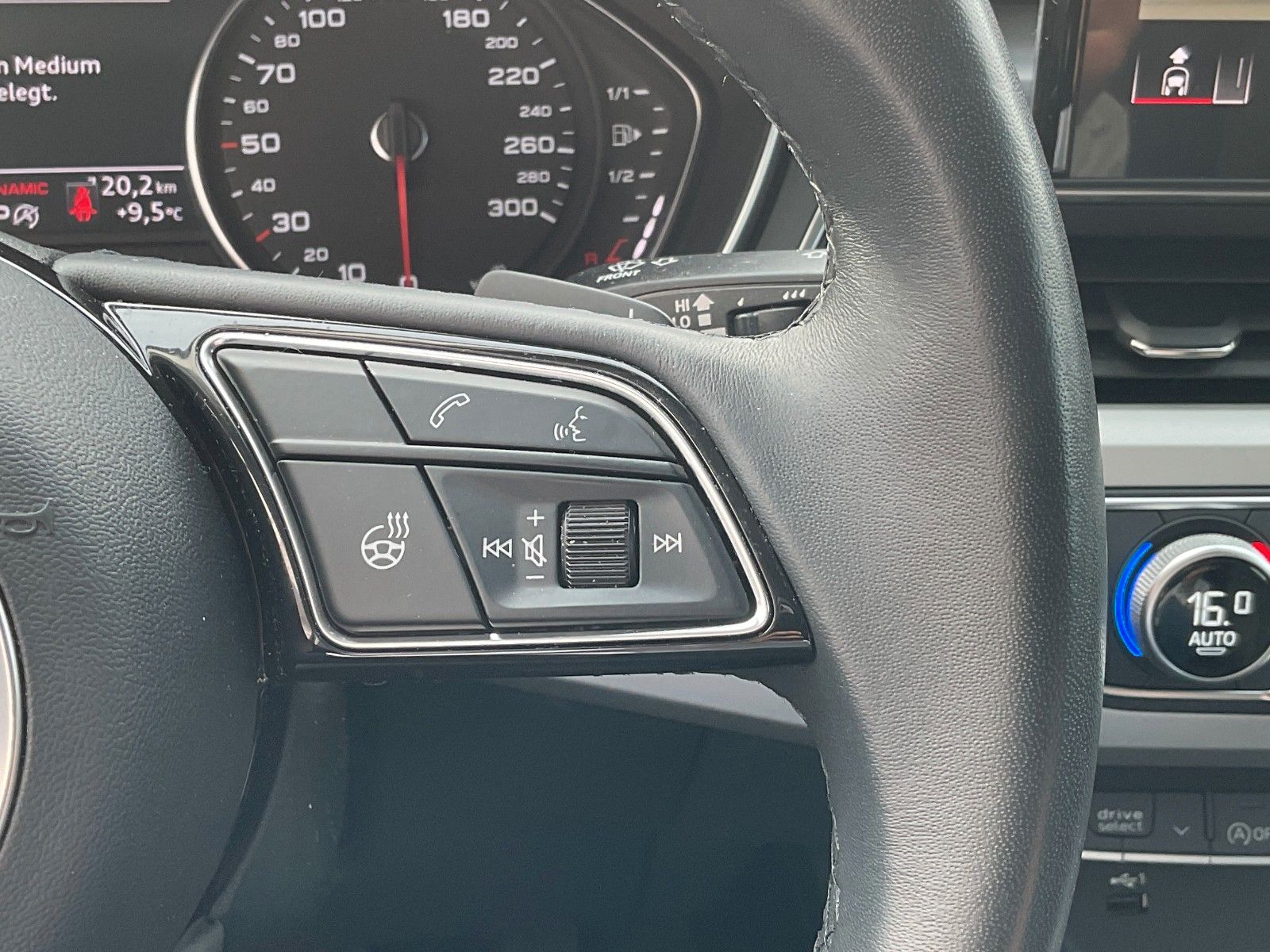 Audi A4 Av.40 TDI quattro S-Tr. - Samsaru's Car Outlet