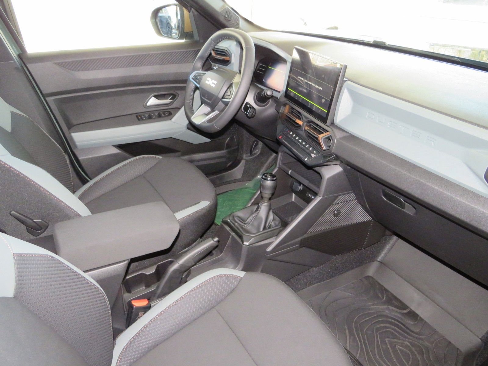 Dacia Duster III TCe 130 Extreme - Samsaru's Car Outlet