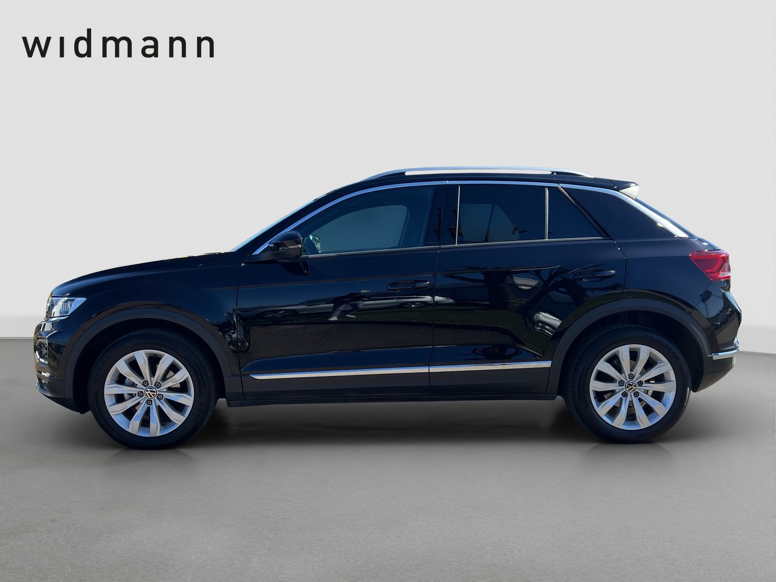 Volkswagen T-ROC Sport 1.5 TSi DSG - Samsaru's Car Outlet