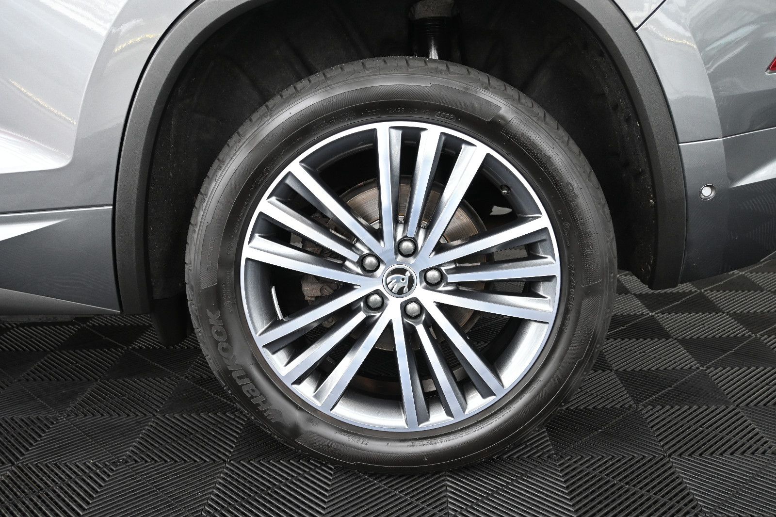 Skoda Kodiaq 2.0 TSI L&K 4M LED Navi Virtual 7-Sitzer