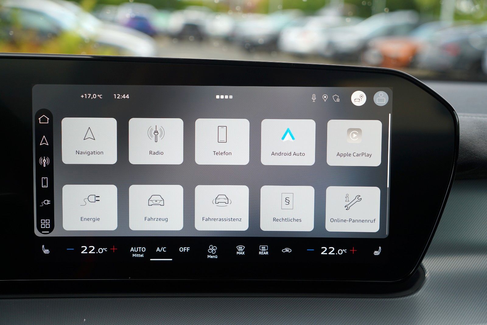 Audi Q3 SUV e-hybrid AHK S-LINE PANO TECH PRO MATRIX